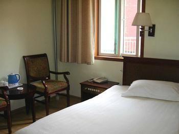 Juranzhijia Business Hotel Jinan Esterno foto